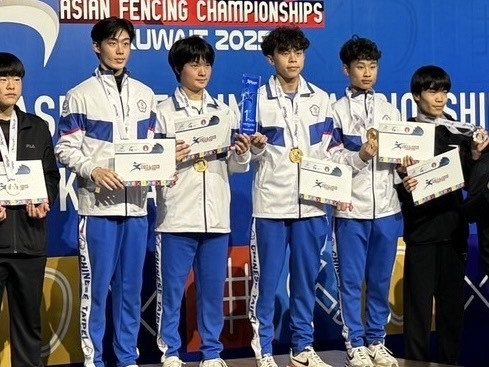 擊劍／亞洲青少年擊劍錦標賽擊退中國、南韓強敵！台灣銳劍男團衛冕奪金