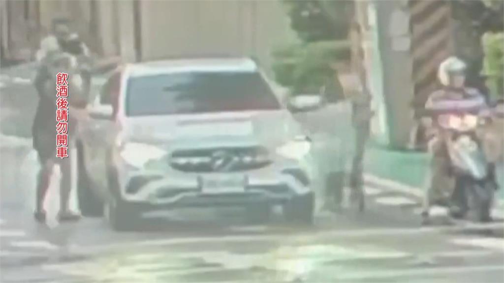 酒駕上路見警急「出奧步」　駕駛跟乘客換位躲查緝