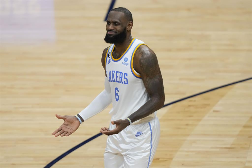 NBA／詹姆斯差36分成「史上得分王」！湖人卻被棄將狂砍35分射垮