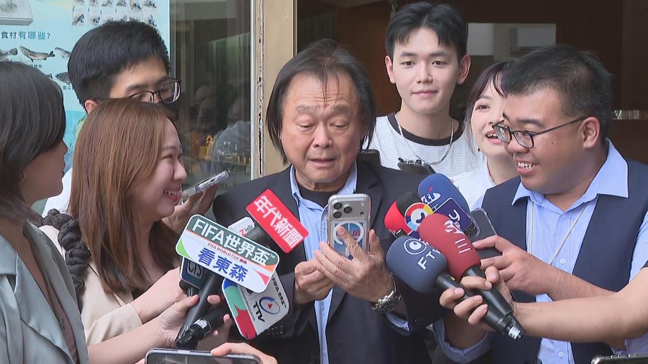 快新聞／綠營1縣市戰將「18歲舊照」網狂讚帥氣！王世堅看了驚呼：梁朝偉吧