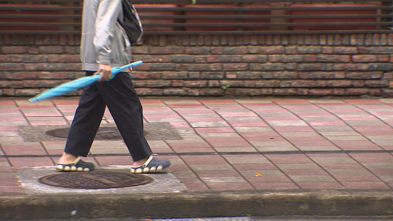 中部以北８縣市大雨特報　溼答答！鋒面漸南下週四才放晴