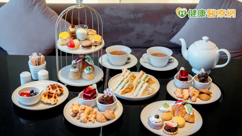 吃少一點就能延緩老化?專家:遠離「這1類碳水」是關鍵第一步