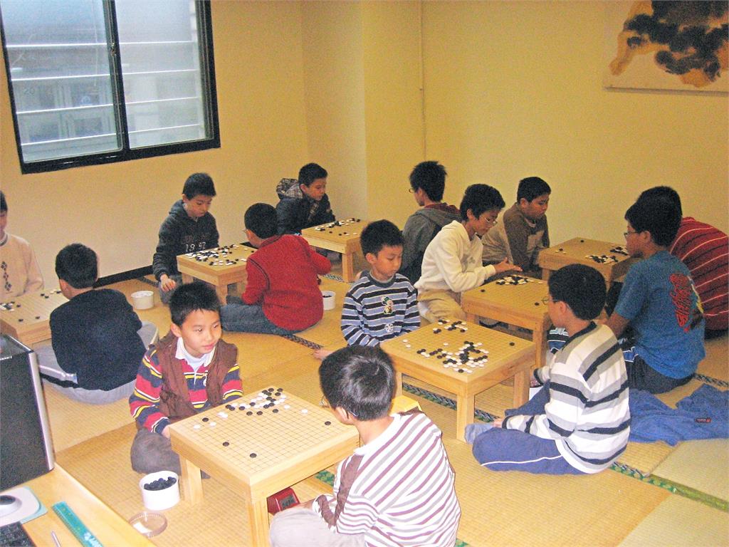 快新聞／許皓鋐幼年學棋萌樣曝光！棋院驕傲喊：21歲拿八冠王「全台圍棋第一人」