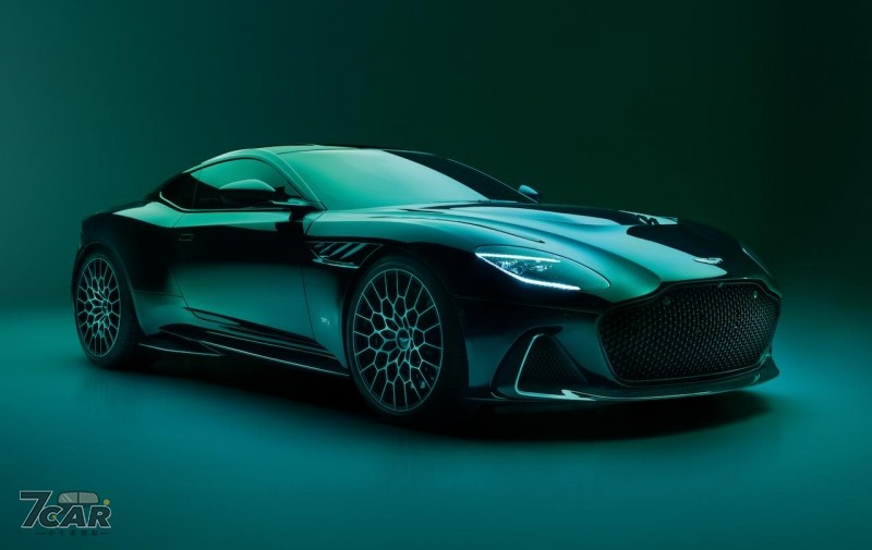 折合新臺幣 2,400 萬！　首輛 Aston Martin DBS 770 Ultimate 於瑞