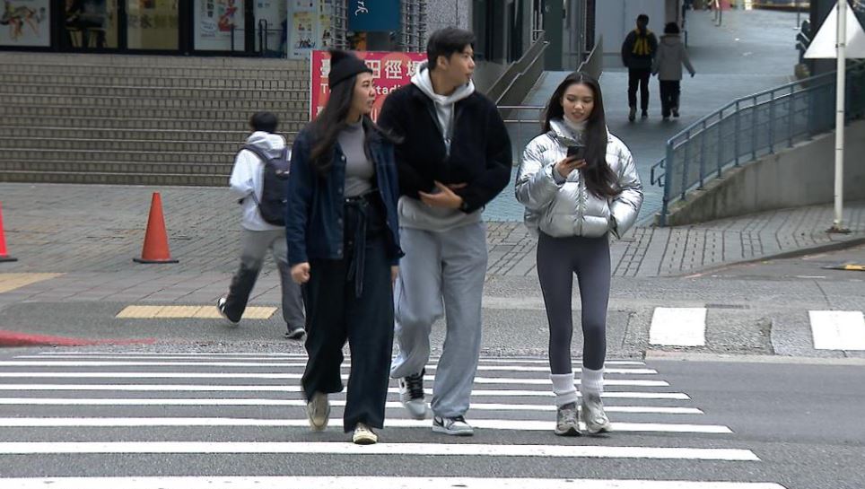 快新聞／冷氣團今報到入夜降溫　18日起北東迎雨彈