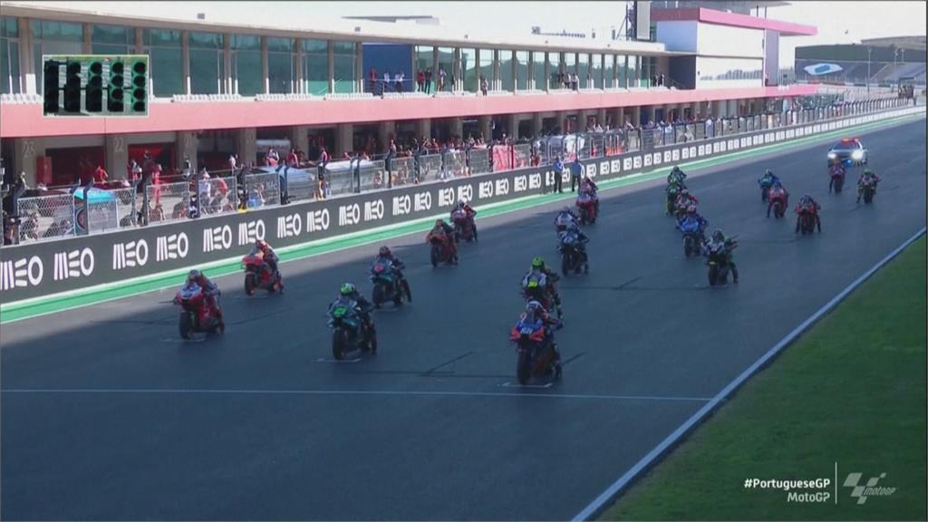 摩托車大獎賽封關站！葡萄牙奧利維拉返鄉奪冠