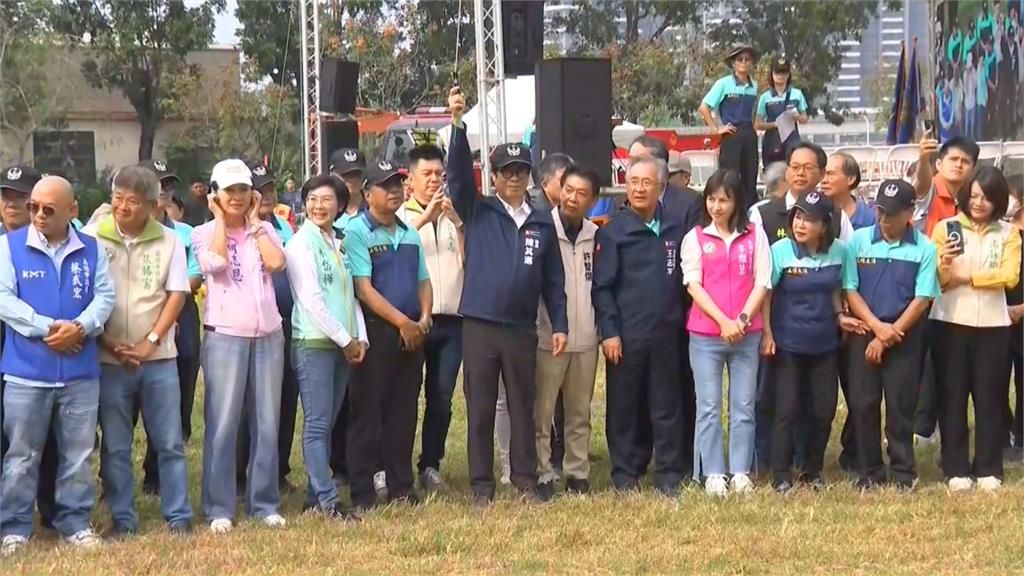 高雄義消嘉年華飄政治味　許銘春捲霸凌案「反應曝光」