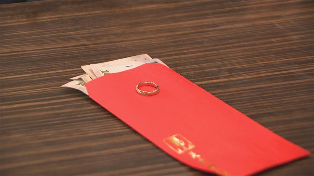 紅包袋別拿完錢就丟！婆媽瘋傳「開運隱藏版」妙招：還能維繫親友感情