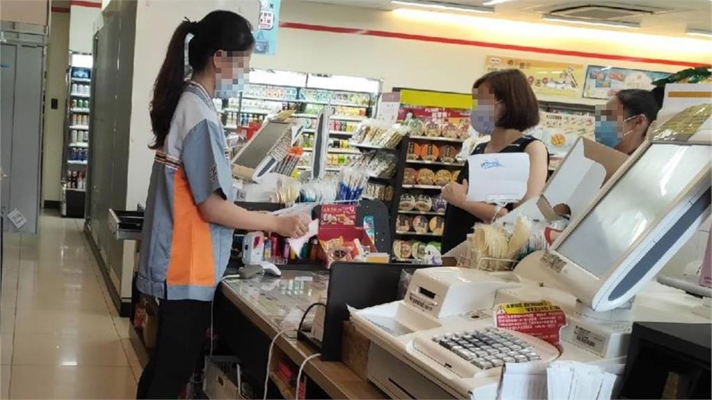 妹子喊話「超商上架1食物」每天吃爆3顆！網兩派吵翻：會嚇跑很多客人