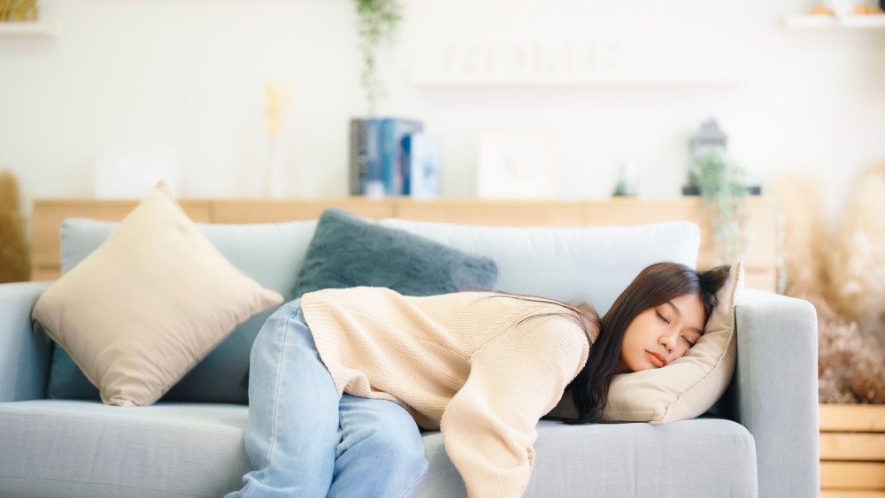 睡得久 ≠ 睡得好! 營養師破解「3大睡眠迷思」:假日補眠恐越睡越累