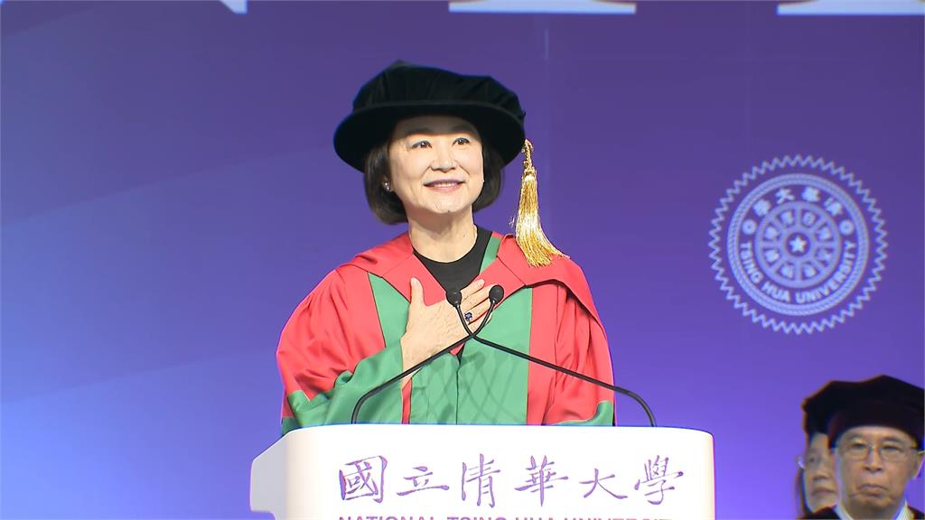 受邀清大畢典致詞突「忘詞」　林青霞自嘲：接受我的不完美