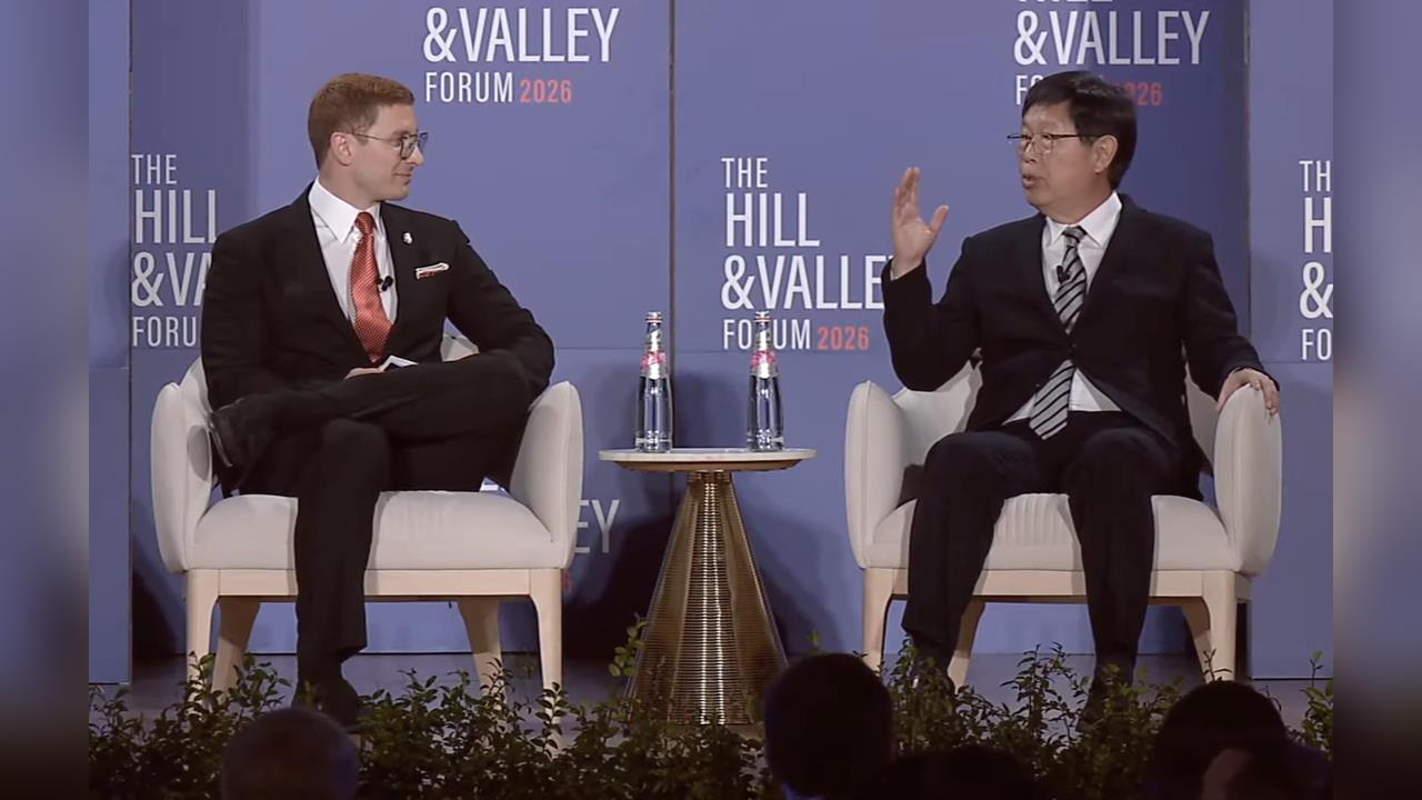 劉揚偉赴美國會山莊出席矽谷論壇　談AI製造：一條產線人力降至5人