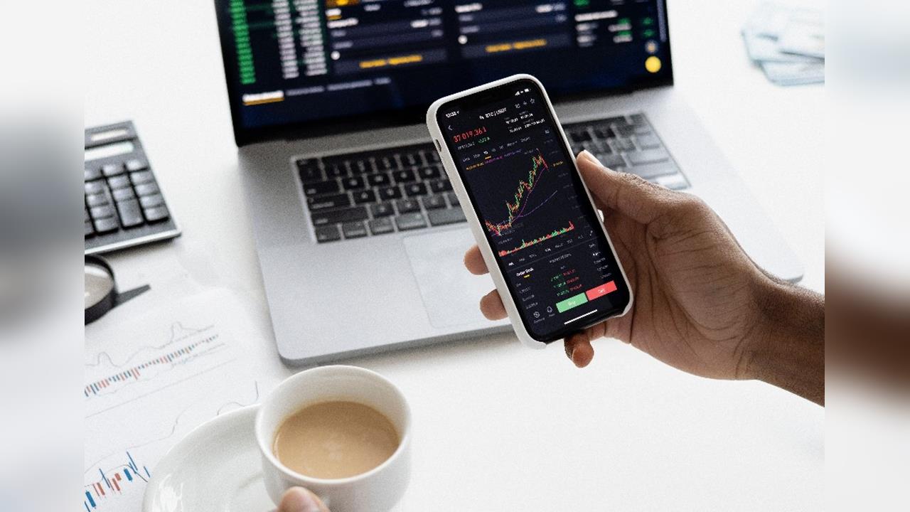 蘋果更新iOS 26等軟體　加入AI即時翻譯、視覺智慧