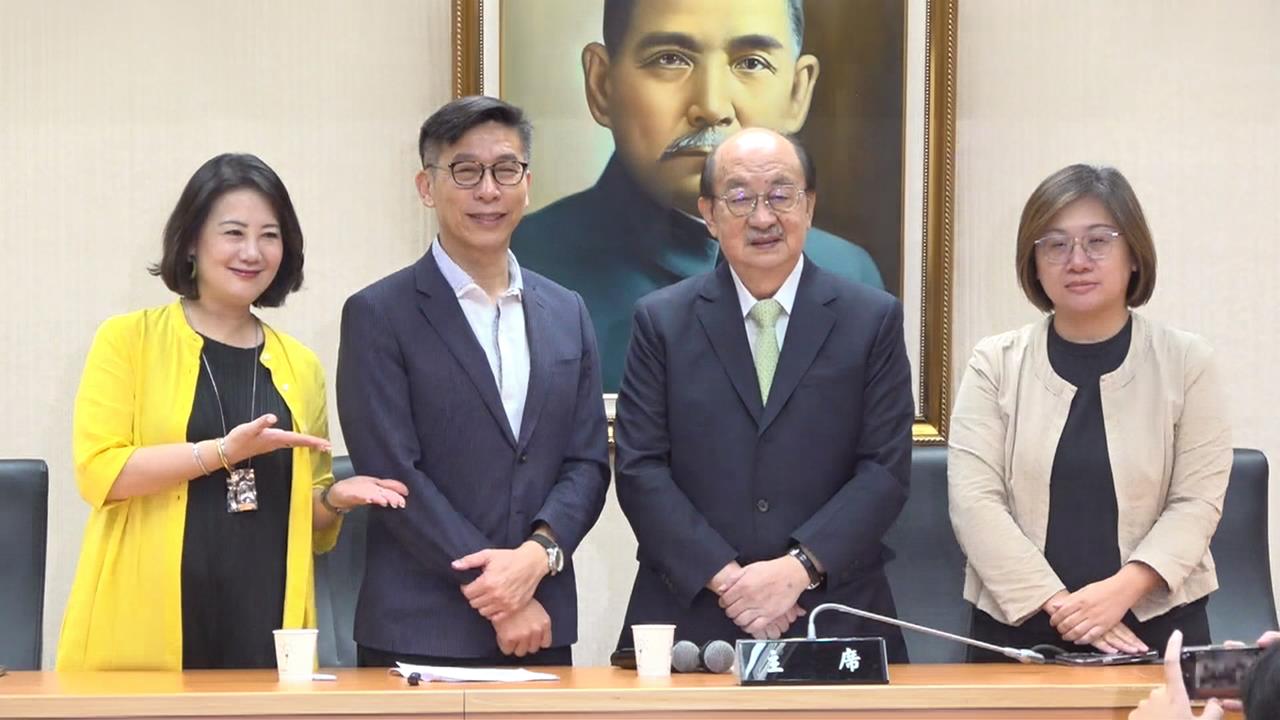 立院開議　柯建銘保住總召　鍾佳濱、陳培瑜接任幹部