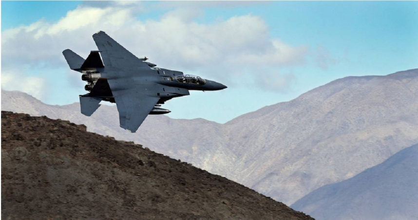 美軍特種部隊深入敵境！成功營救墜機F-15E飛官