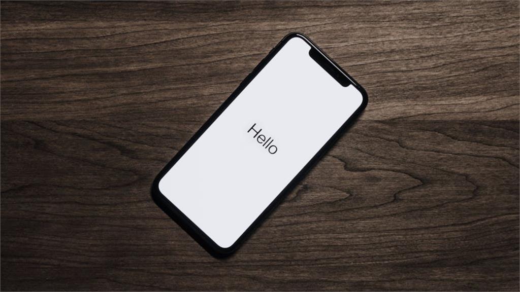 他iPhone用3年驚見「1問題」想換機！網曝「1神招」解決：再戰兩年