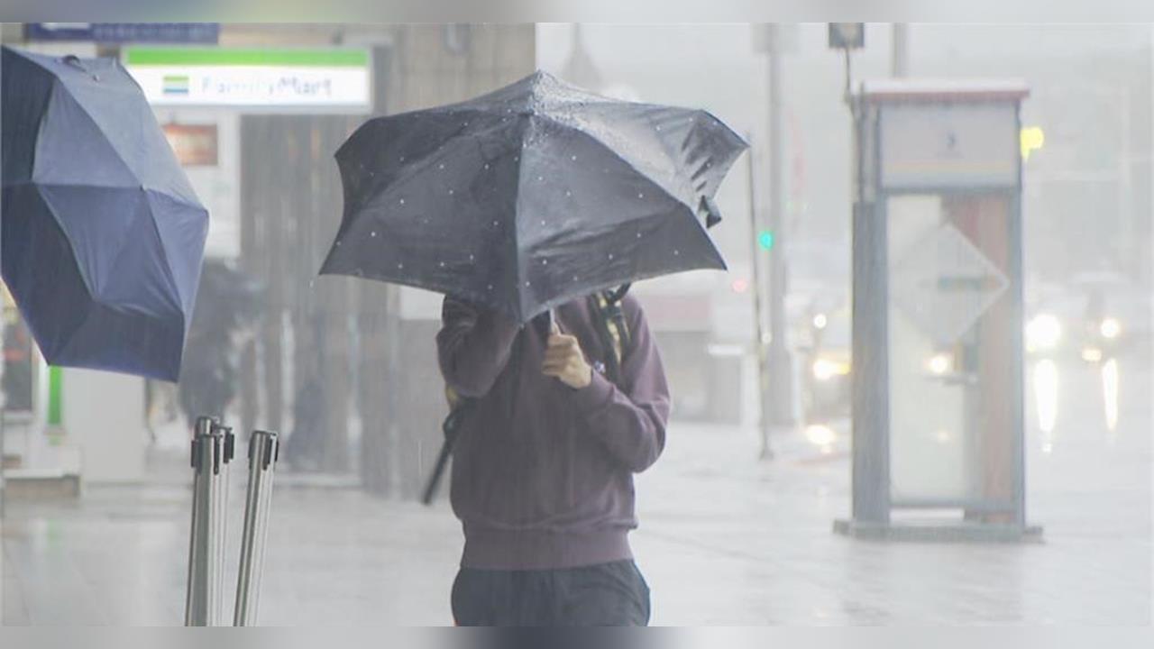 快新聞／雨彈狂炸！13縣市豪大雨特報　下到晚上