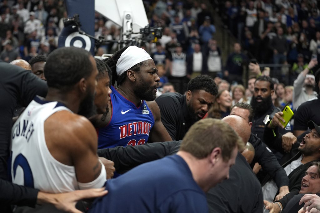 NBA(影)／愚人節不開玩笑！聯盟公布活塞灰狼7人大亂鬥懲處、共計禁賽6場
