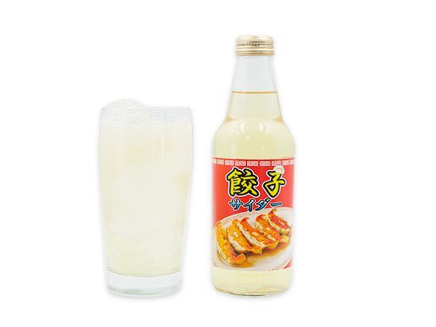 日本人目前最熱門的真心話大冒險挑戰之一？永井園餃子汽水Get In！