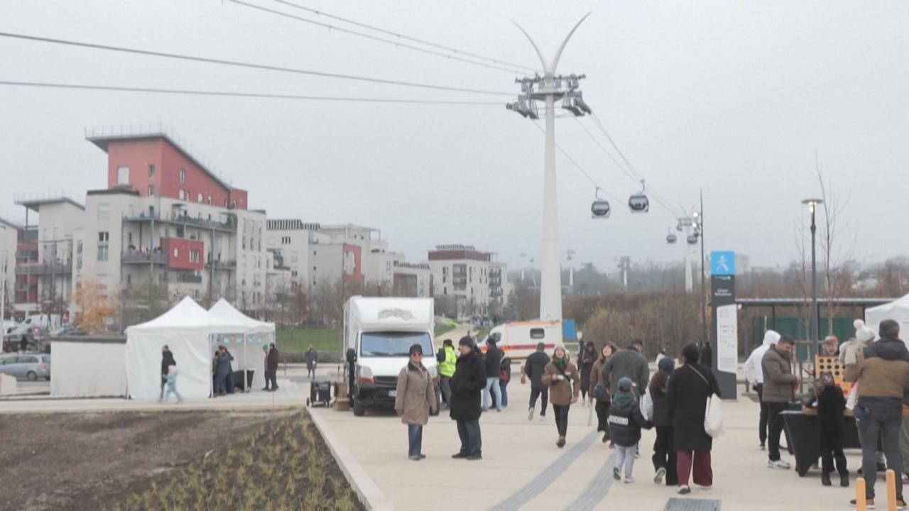 巴黎郊區首座纜車啟用　居民通勤省下20分鐘