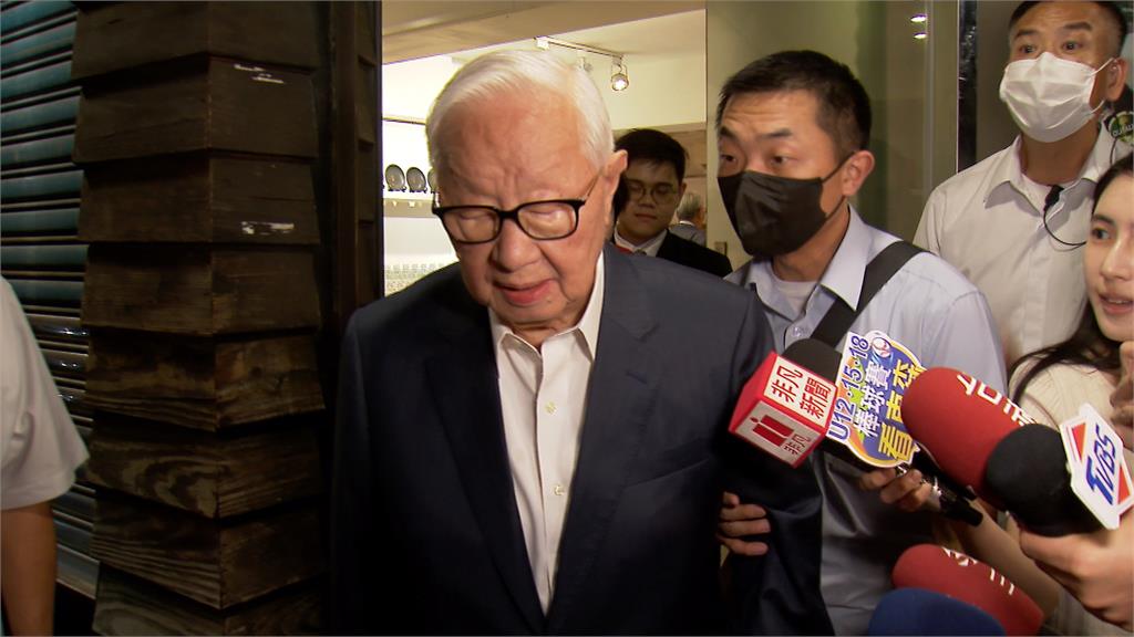 張忠謀94歲大壽私廚生日宴! 大咖好友齊聚 迎台積電股息入帳