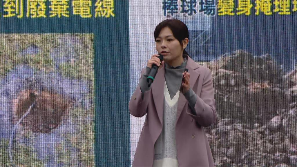 快新聞／高虹安「因案停職」久違現身開講！　猛攻新竹棒球場「呼籲不同意罷免」