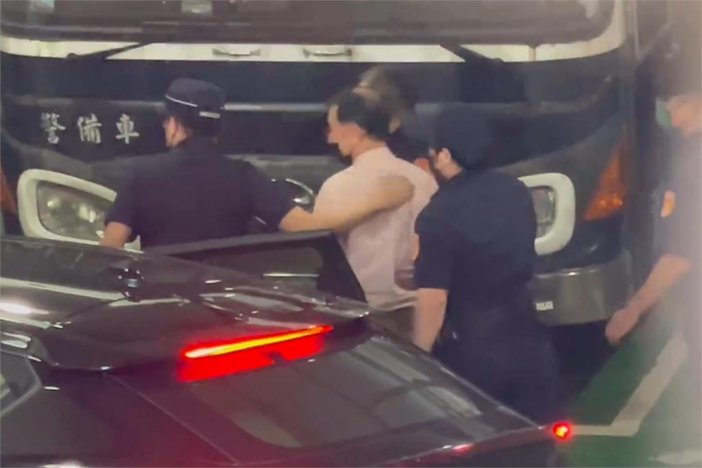 快新聞/彭振聲身體不適送醫治療 稍早出院返回北檢