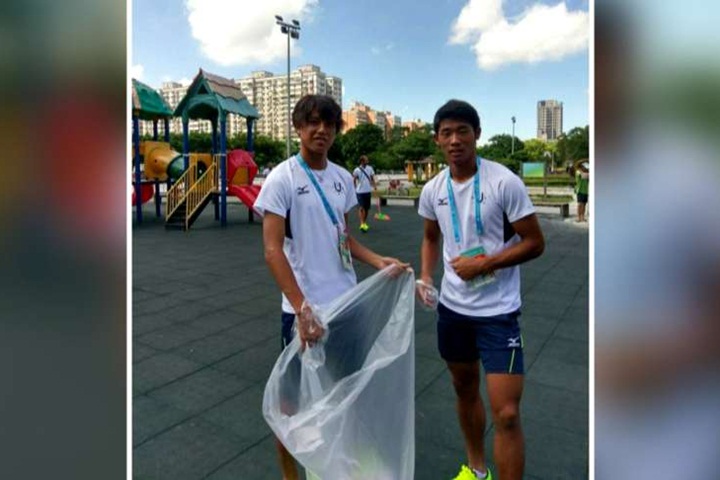 揪甘心！日本男足隊自願打掃公園 網友：讚啦