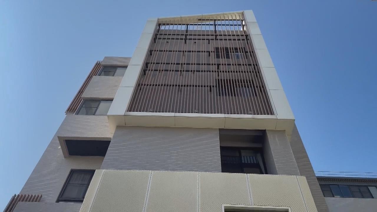 太扯!台南旅館無預警倒閉 旅客抵達驚見「封館」