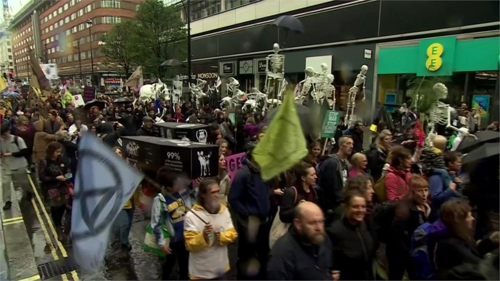 環團要求宣布氣候緊急狀態！布魯塞爾示威爆衝突