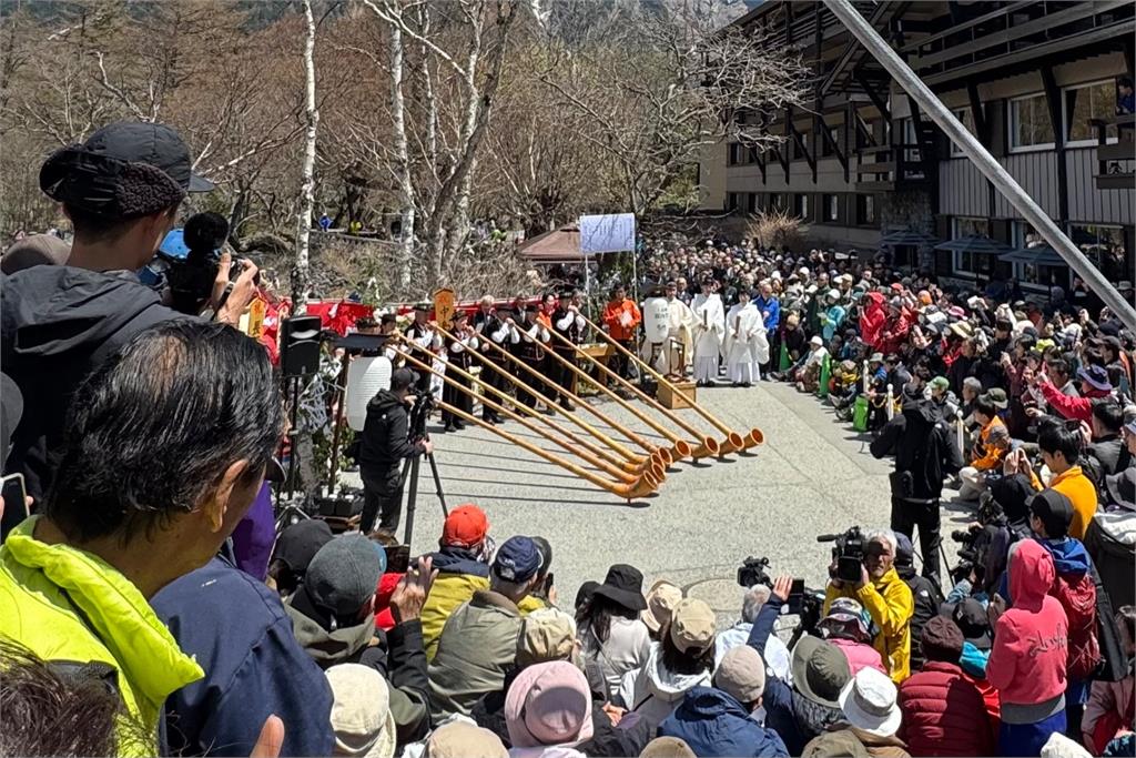 快新聞／一生必去！日本長野縣上高地「開山祭」今舉行　登山季正式到來