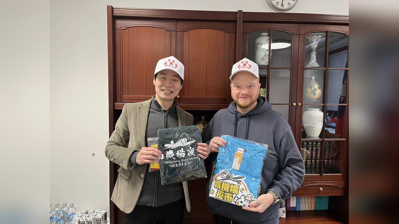 快新聞／林昶佐、林楚茵接力推台歐交流　「南機場夜市紀念品」成亮點