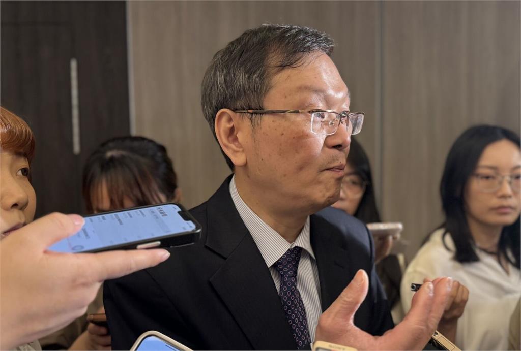 新冠今夏恐再爆「偏偏疫苗打氣差…」   莊人祥：今年不會再買多