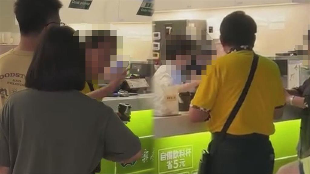 電影開演前5分鐘才買飲料！高雄奧客一聽「要等30分鐘」　暴怒罵哭店員