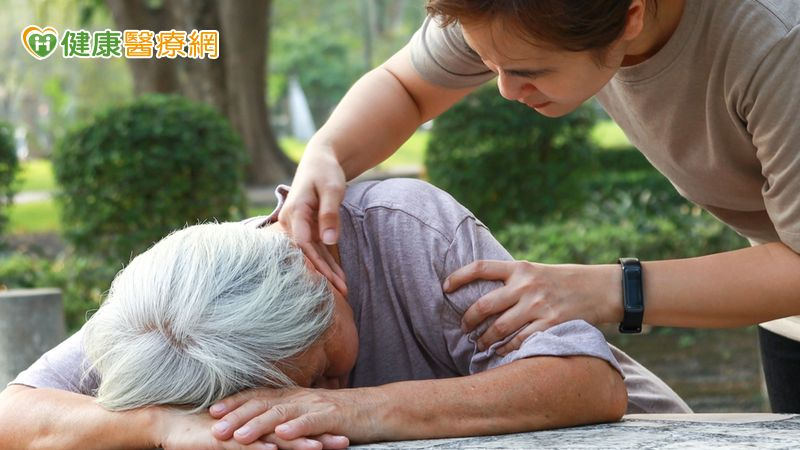 68歲婦突心跳停止15分鐘! 醫療「三快」搶回一命