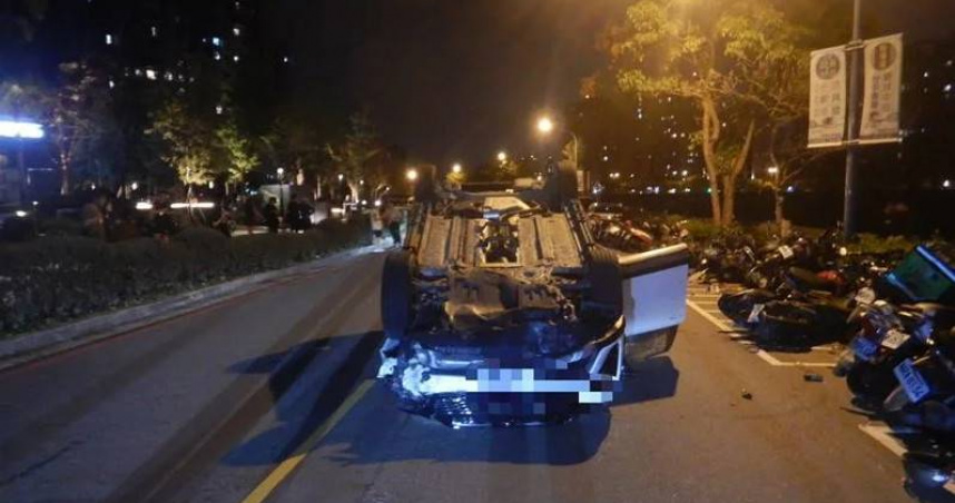「親人過世＋離婚」雙重打擊　台中女邊喝邊開撞倒24機車…下場慘了