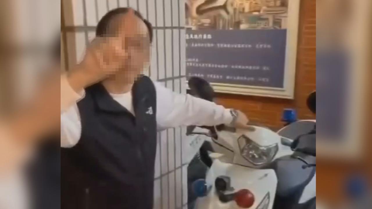 「吸吮手指」誇張洗車示範　基隆所長挨轟霸凌喊冤