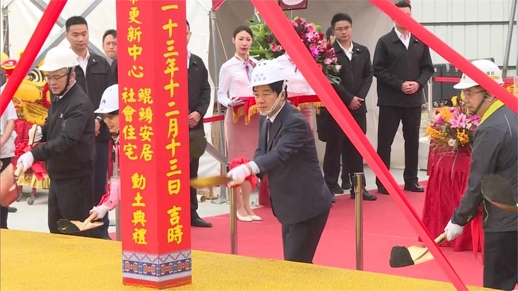 賴清德到勝安宮贈匾　提「大南方新矽谷」有助台南發展
