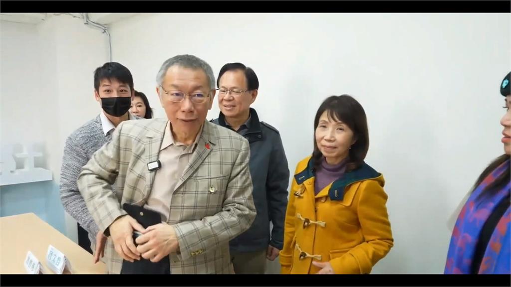 一人政黨？柯文哲道別黨公職　陳智菡、麥玉珍爆哭