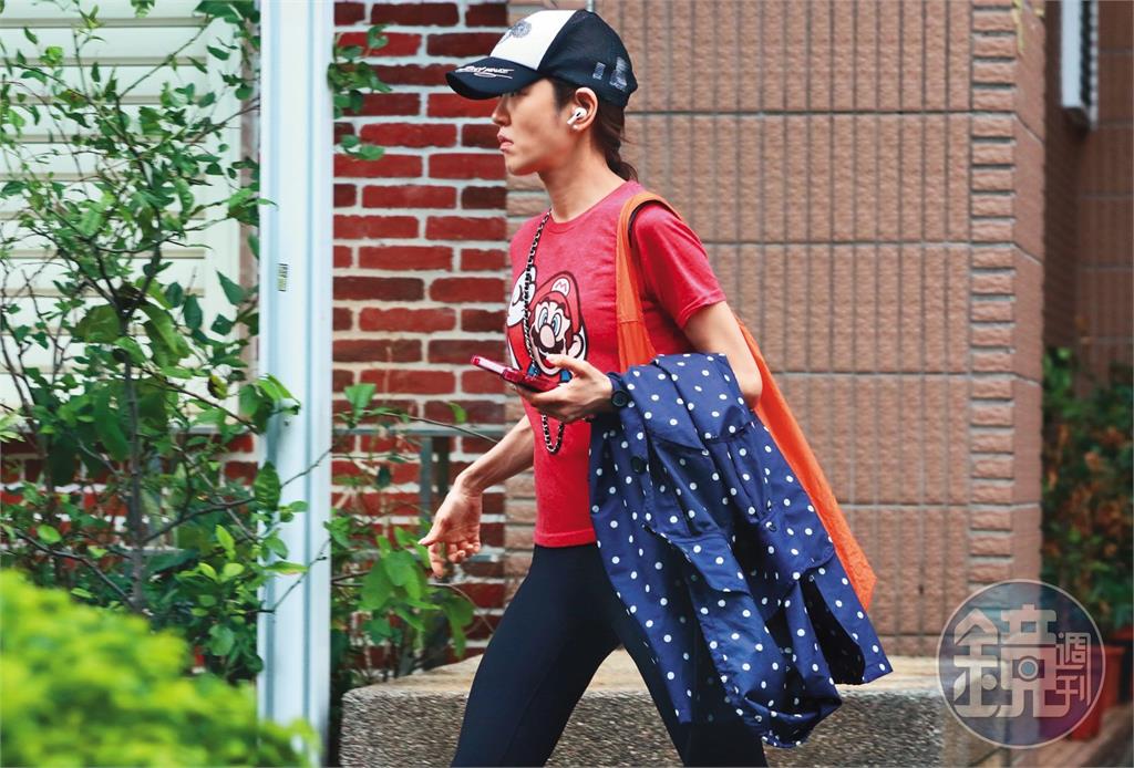 【鏡爆頭條】玖壹壹春風不是她的菜　楊千霈拍拖建材業陳傑憲
