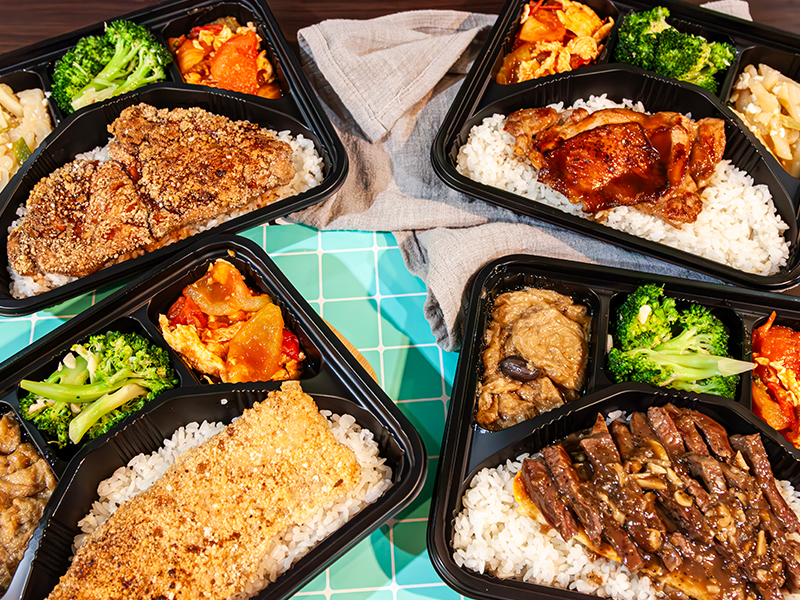 屏東人氣美食！鐵板現煎香氣四溢　大快朵頤平價蓋飯！