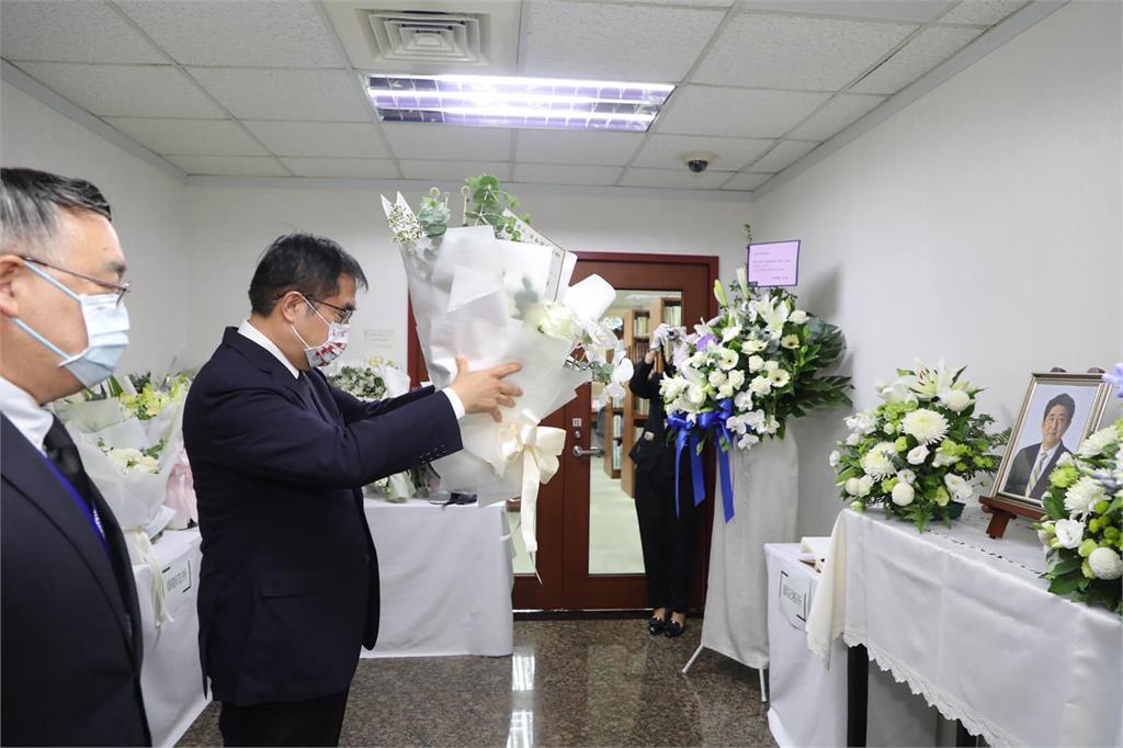 快新聞／悼念安倍晉三　黃偉哲：持續深化台日友誼互相扶持