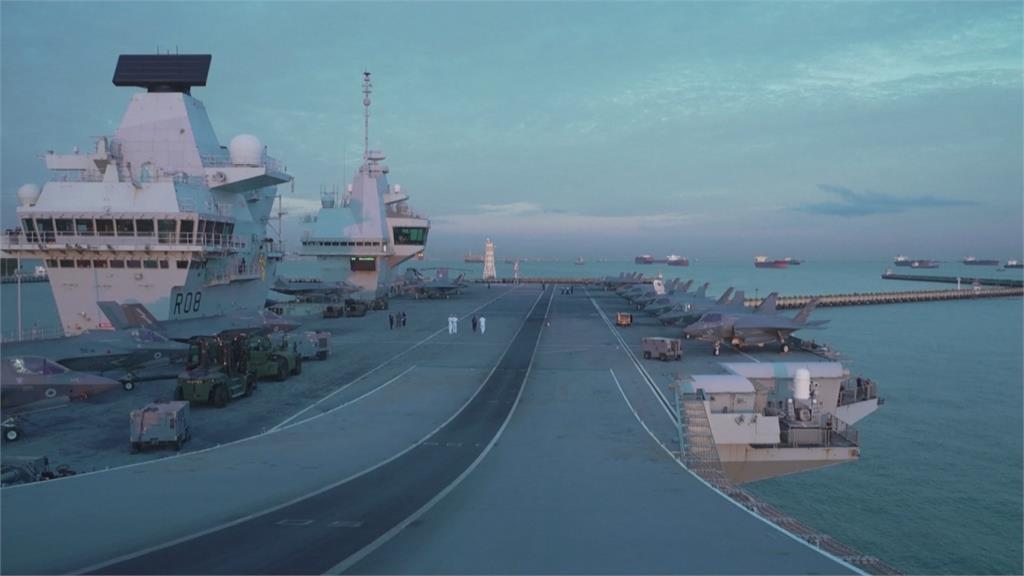 英將在亞洲部署2軍艦　南海軍演後航母抵新加坡港