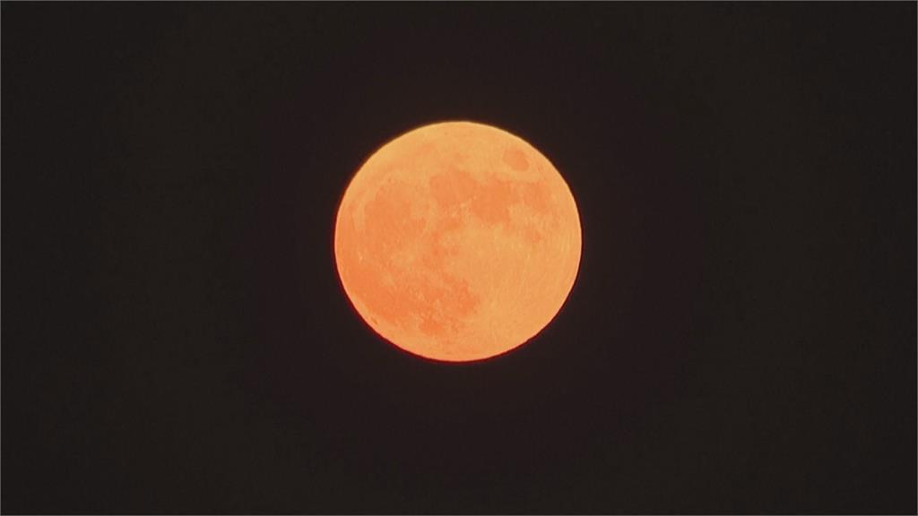 2021年最後「超級月亮」　今晚「草莓月」升起！