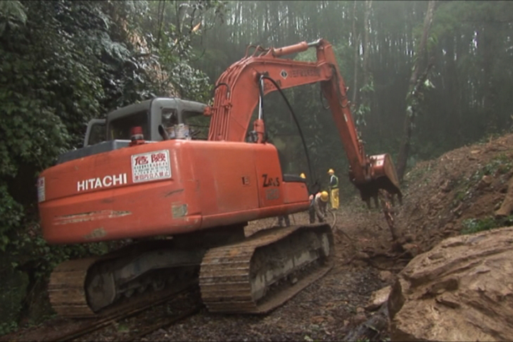  阿里山森帖大量土石崩落 急速搶修中