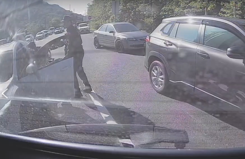 【有片】拒檢開上國道狂逃！警匪追逐畫面曝 前科男驗出安毒慘了