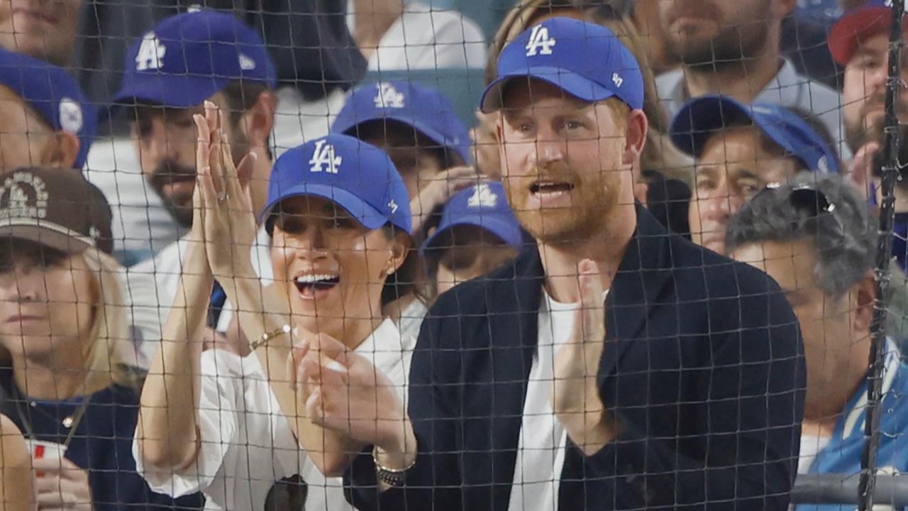 戴道奇球帽引多倫多藍鳥球迷不爽　哈利王子向加拿大致歉