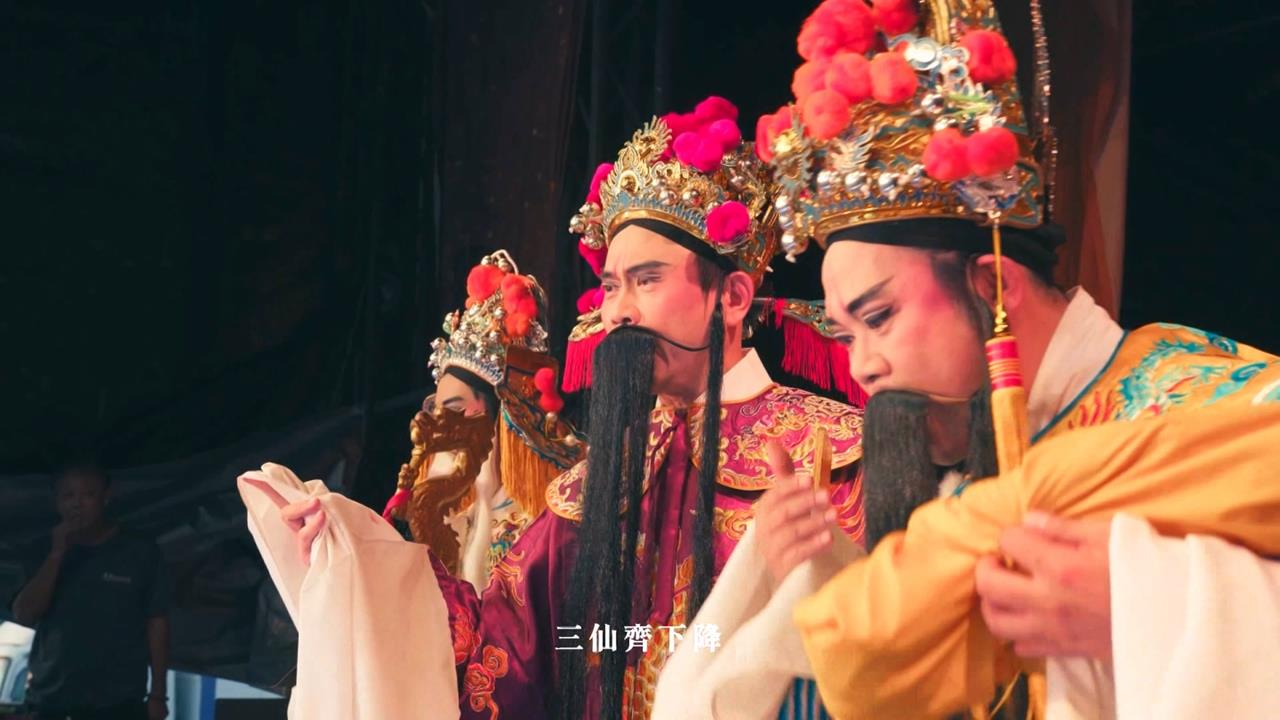 賴瑞隆變身歌仔戲演員　首支形象影片秀身段藏政治學