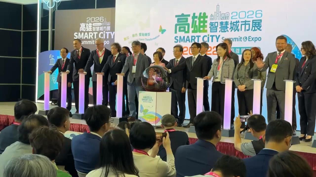 高雄智慧城市展登場！陳其邁現身分享訪美心得