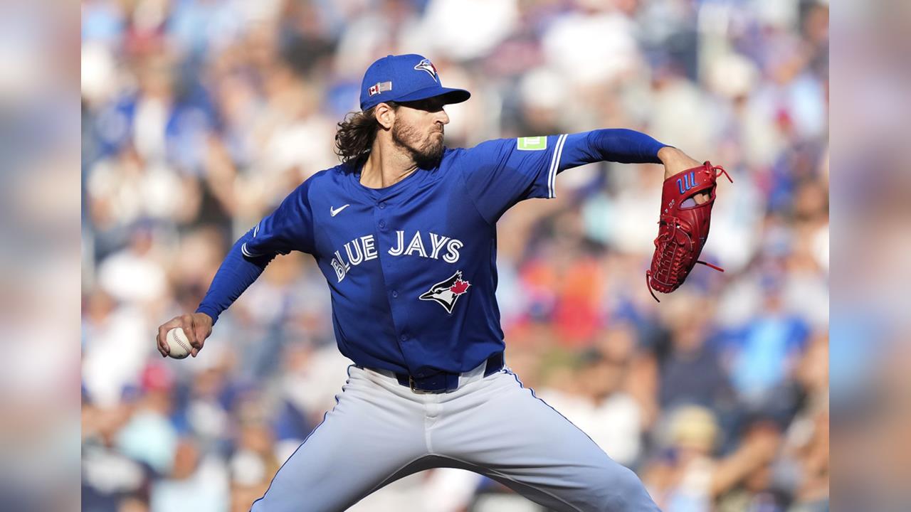MLB(影)／差一點化身「麥達克斯」！　藍鳥先發投手100球完封太空人